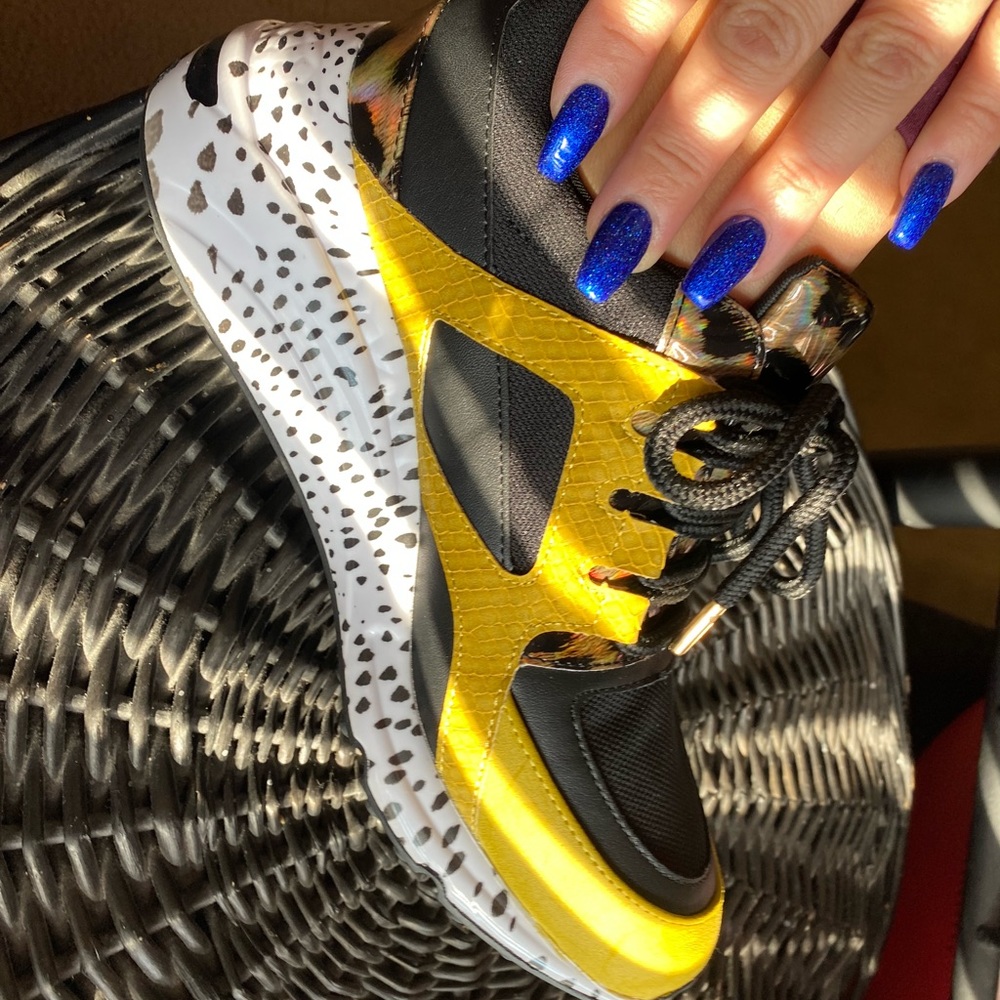 Steve Maddens size 7 1/2 woman’s! Brand new!